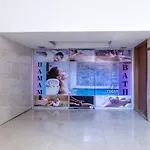 Tugra Halal Αλάνια