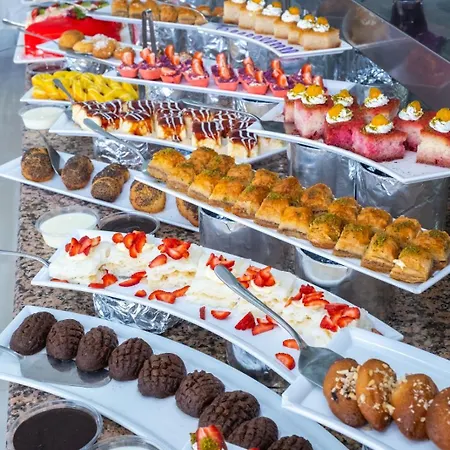 Tugra Halal Hotel 4*