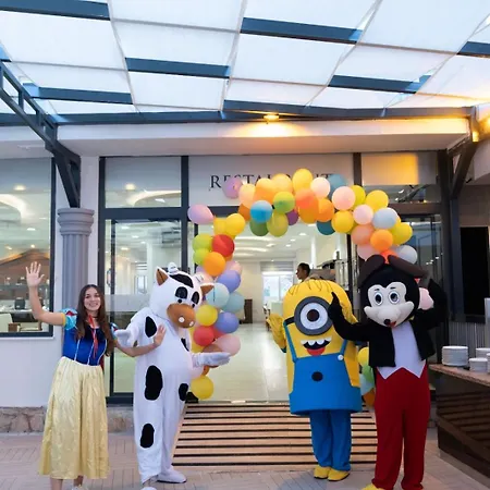 Hotel Tugra Halal 4*