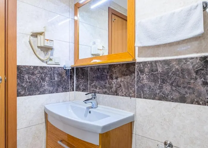 Tugra Halal Szálloda