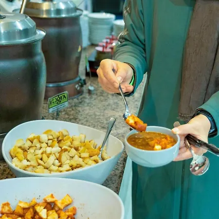 Szálloda Tugra Halal 4*